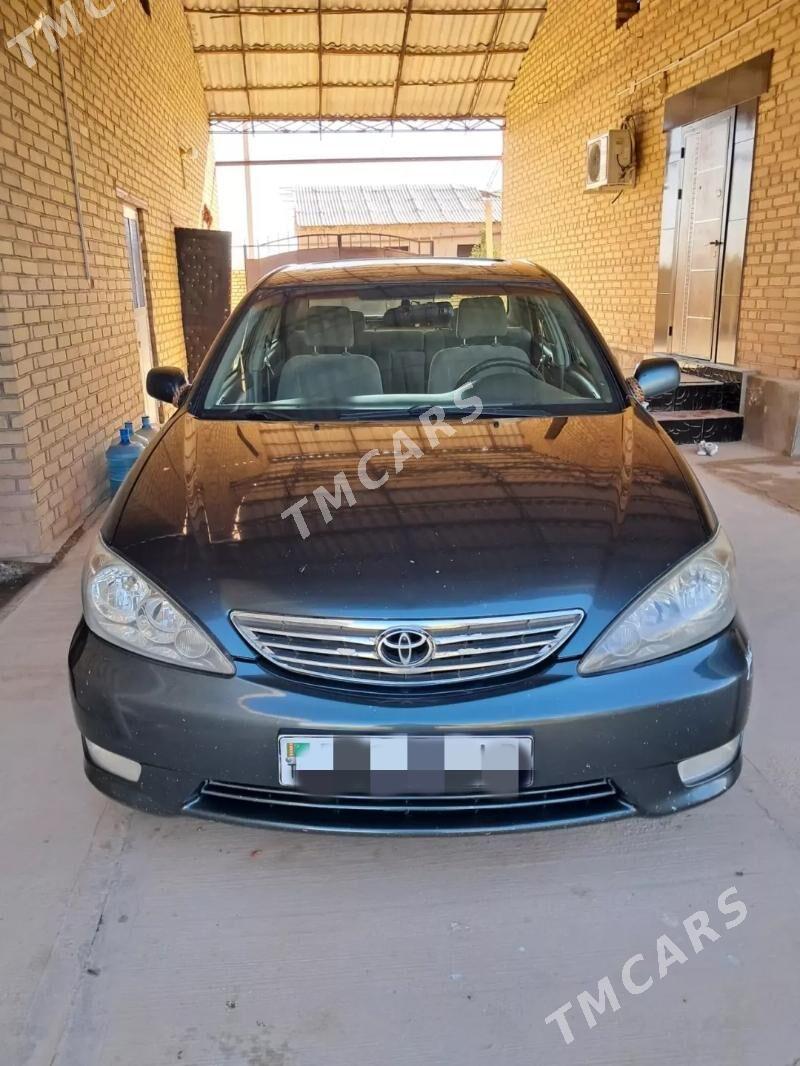 Toyota Camry 2002 - 150 000 TMT - Garabekewül - img 2