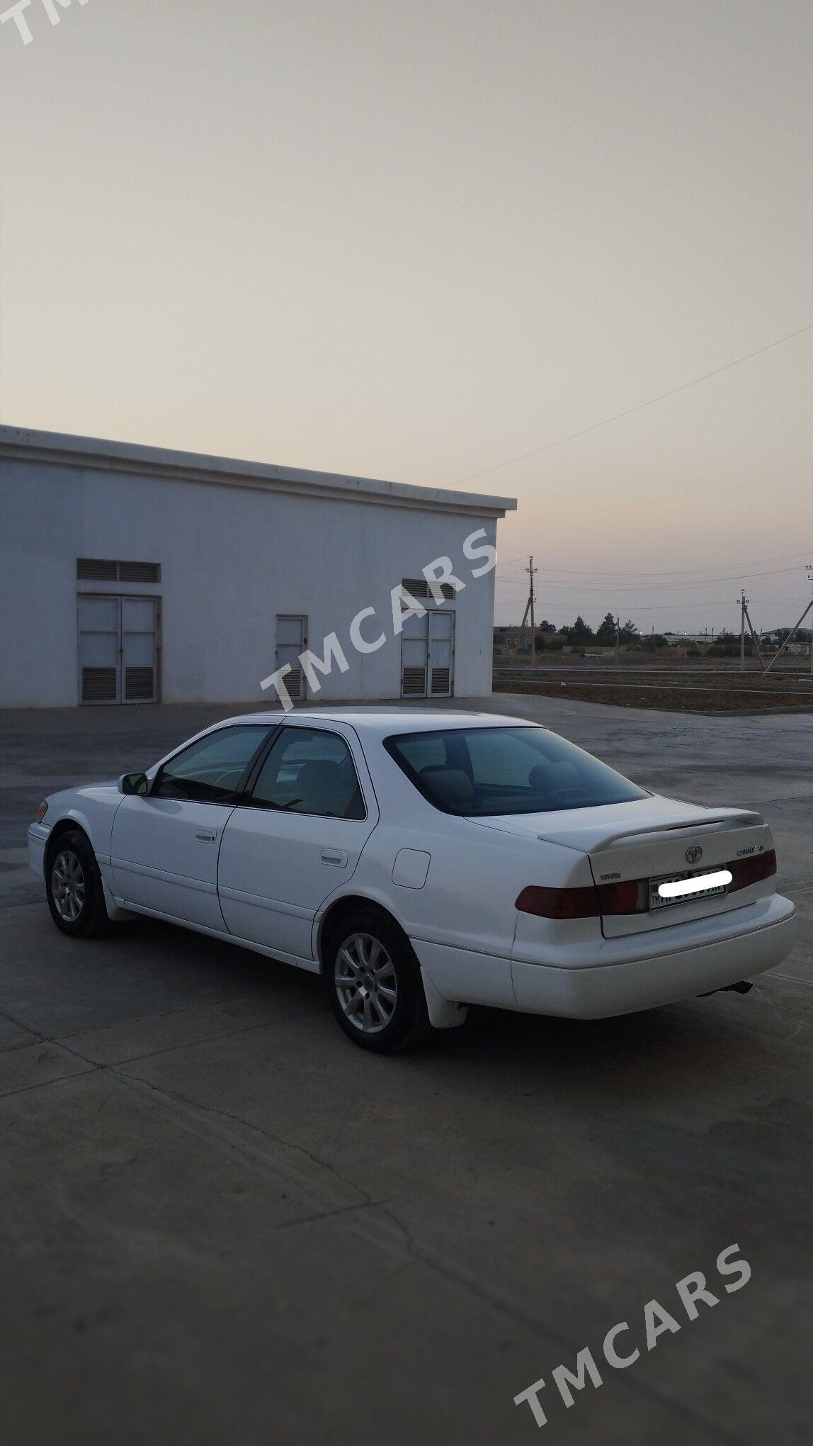 Toyota Camry 2000 - 110 000 TMT - Tejen - img 2