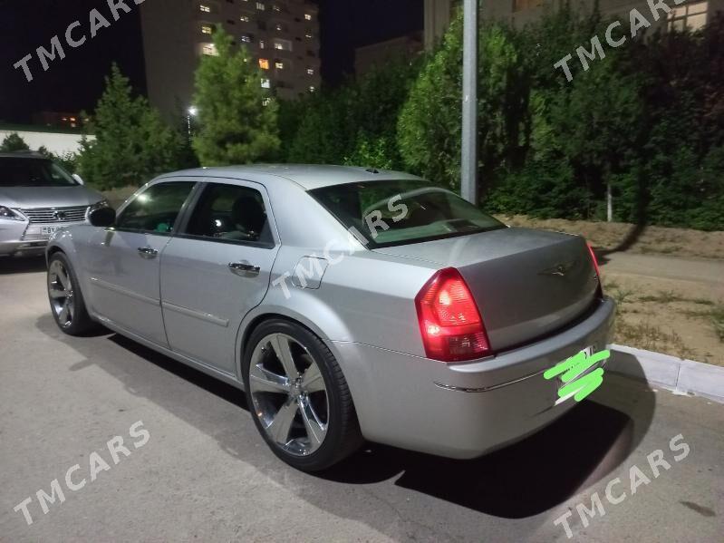 Chrysler 300C 2007 - 115 000 TMT - Бедев - img 2