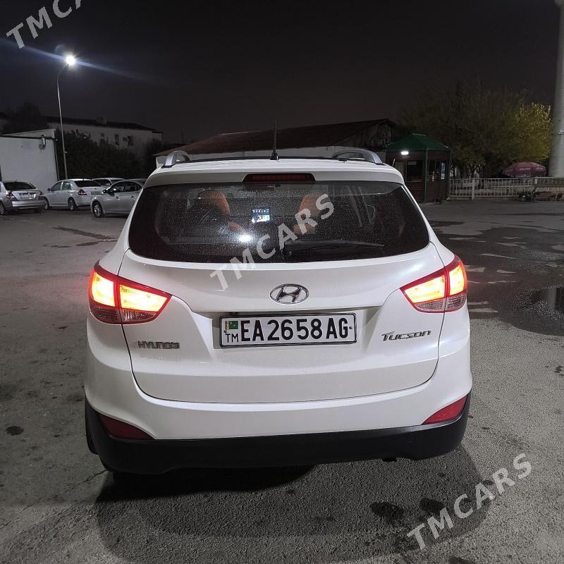 Hyundai Tucson 2010 - 175 000 TMT - Aşgabat - img 3