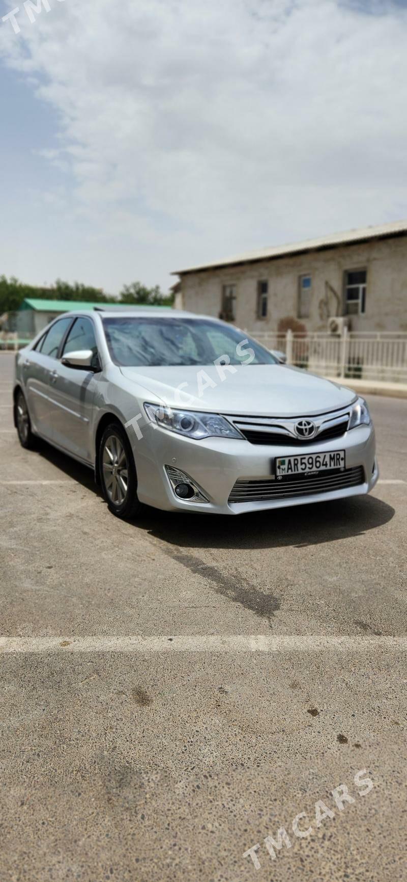 Toyota Camry 2013 - 250 000 TMT - Mary - img 6