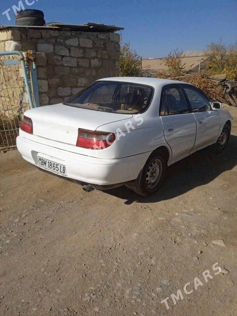 Toyota Carina 1993 - 50 000 TMT - Магданлы - img 3