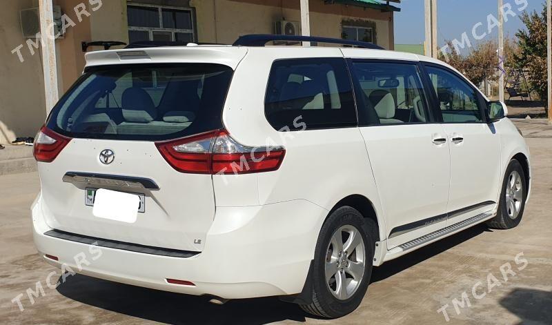 Toyota Sienna 2017 - 310 000 TMT - Aşgabat - img 10