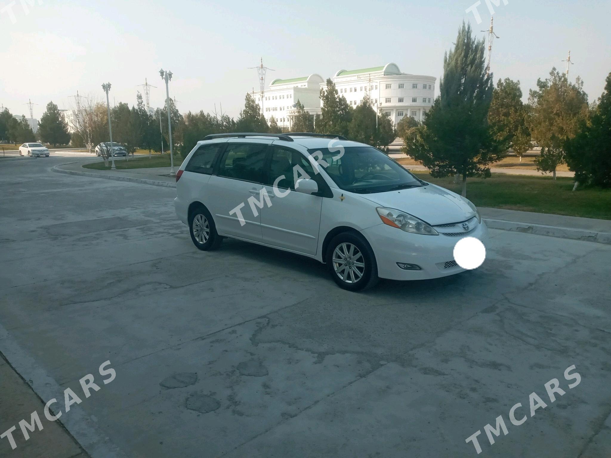 Toyota Sienna 2006 - 170 000 TMT - Aşgabat - img 3