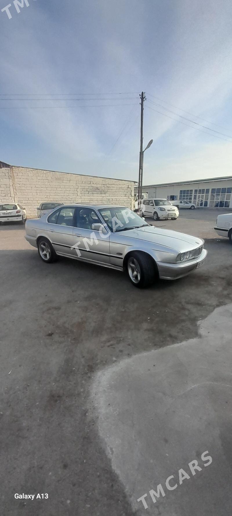 BMW 535 1992 - 70 000 TMT - Büzmeýin - img 2