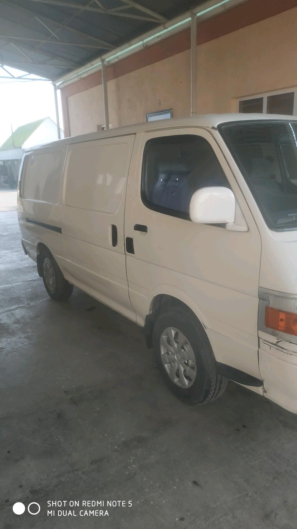 Toyota Hiace 2004 - 95 000 TMT - Багир - img 4