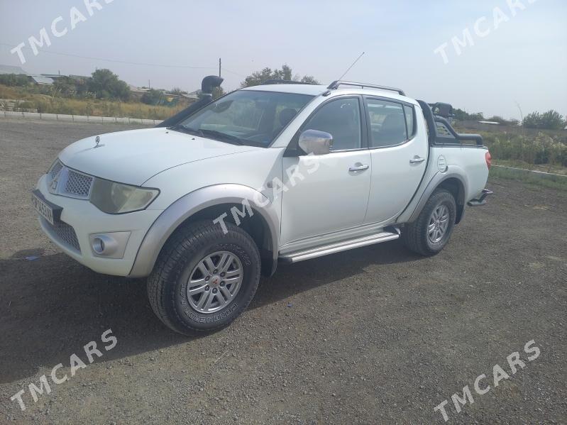 Mitsubishi L200 2011 - 300 000 TMT - Гёкдепе - img 8