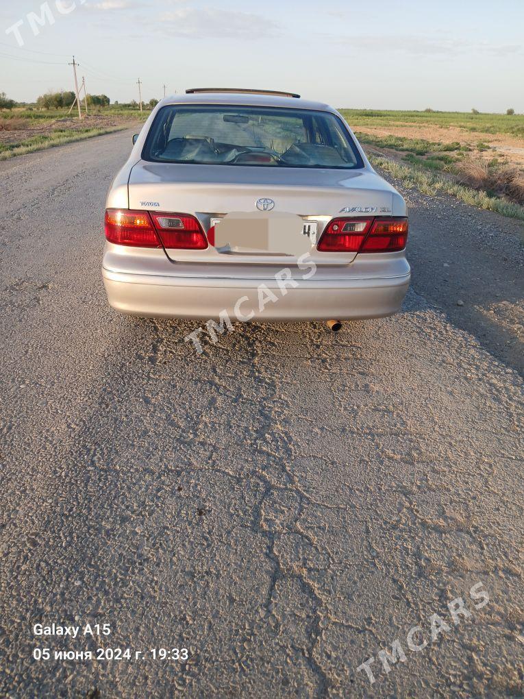 Toyota Avalon 1998 - 118 000 TMT - Теджен - img 3