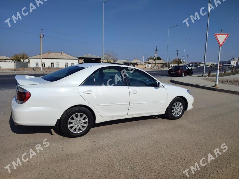 Toyota Camry 2003 - 125 000 TMT - Мары - img 3