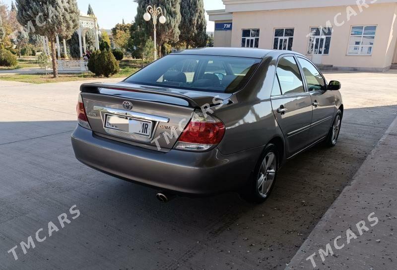 Toyota Camry 2005 - 125 000 TMT - Мары - img 4