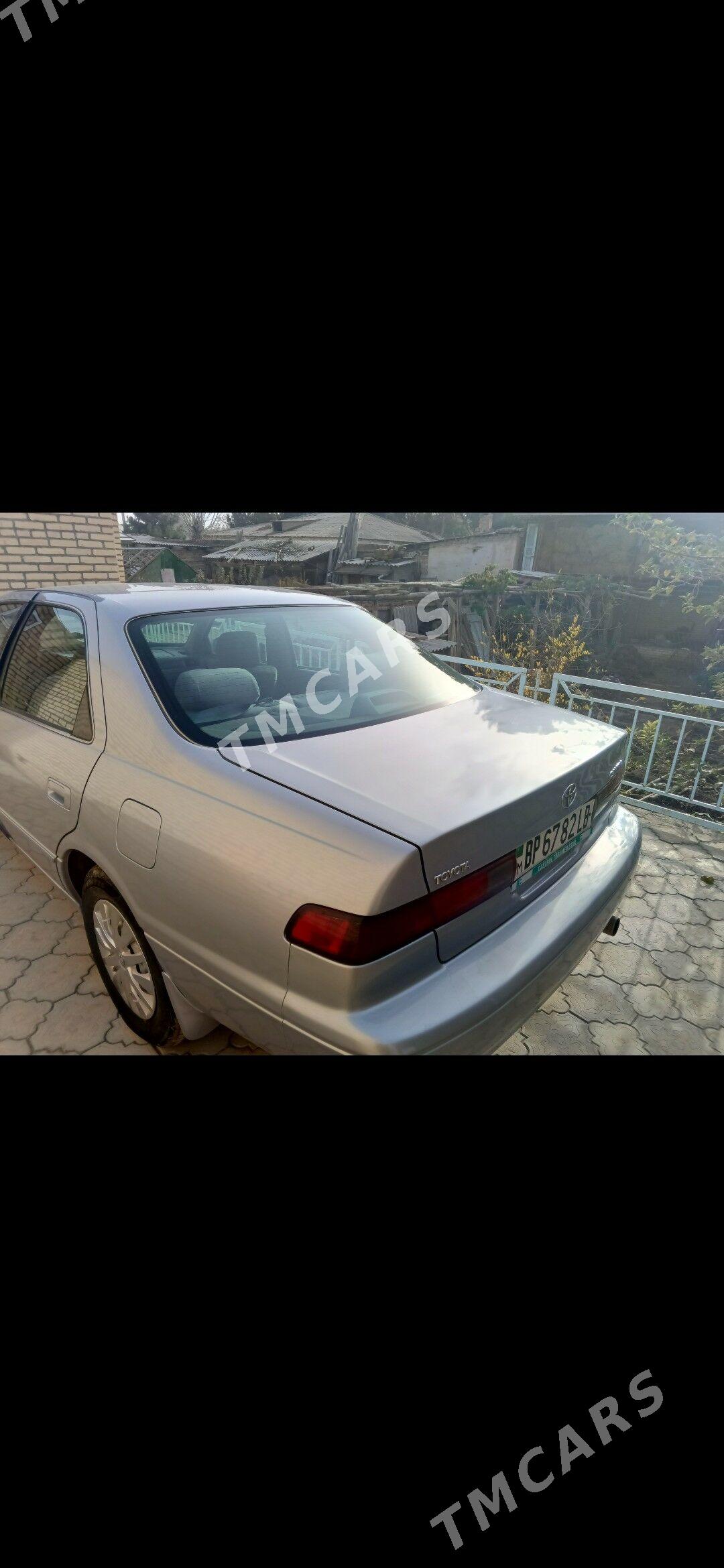 Toyota Camry 1998 - 100 000 TMT - Халач - img 4