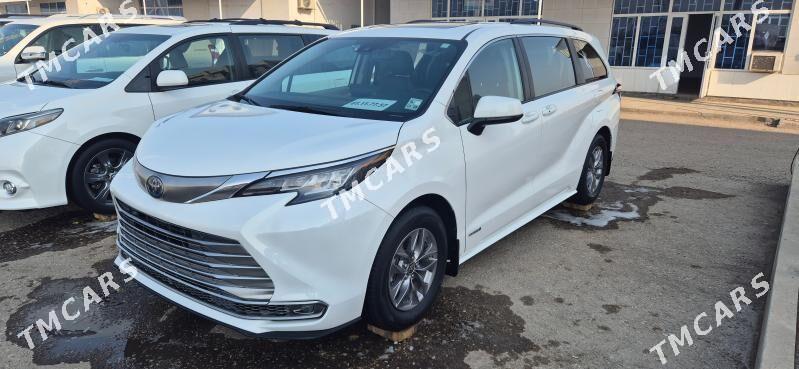 Toyota Sienna 2021 - 608 000 TMT - Туркменабат - img 2