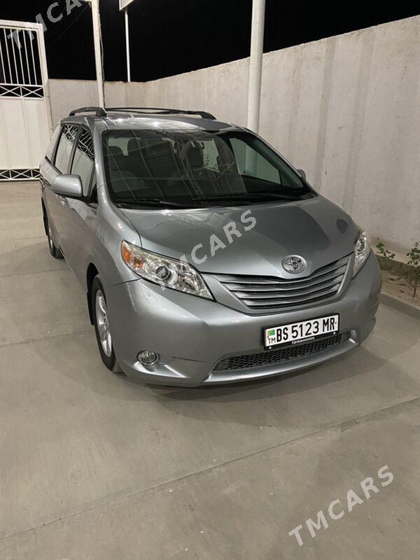 Toyota Sienna 2016 - 300 000 TMT - Mary - img 3