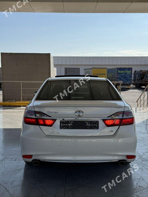 Toyota Camry 2018 - 730 000 TMT - Ашхабад - img 3