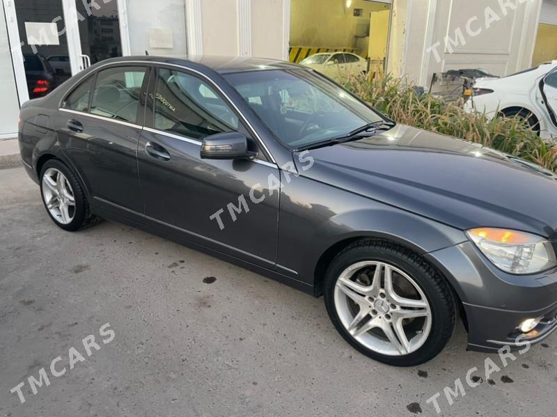 Mercedes-Benz C300 2010 - 180 000 TMT - Туркменабат - img 5