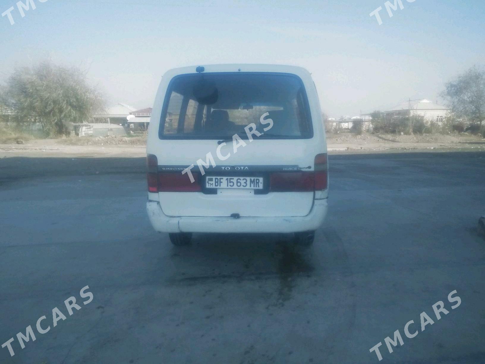 Toyota Hiace 1993 - 40 000 TMT - Мары - img 4