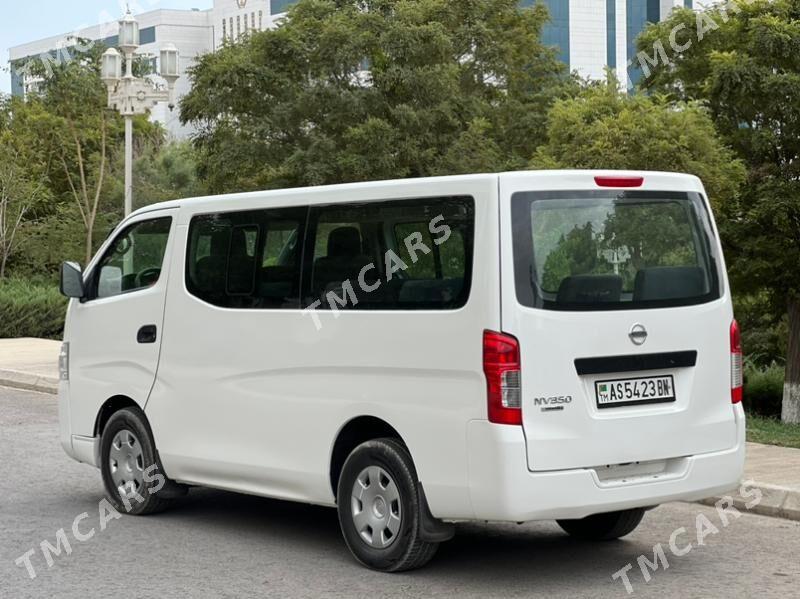 Nissan Urvan 2014 - 250 000 TMT - Türkmenbaşy - img 5