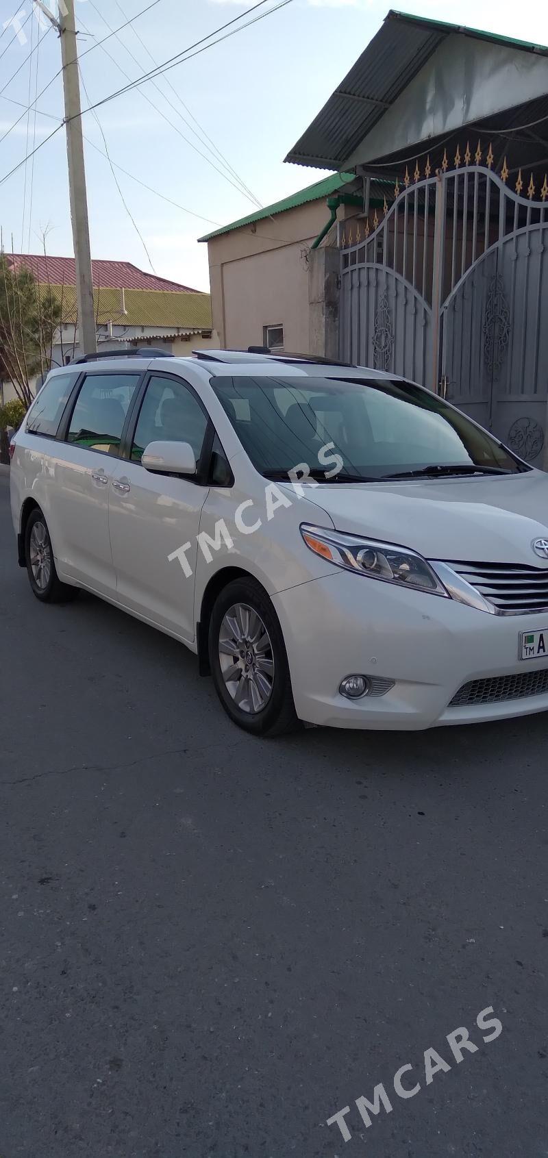 Toyota Sienna 2017 - 540 000 TMT - Ашхабад - img 3