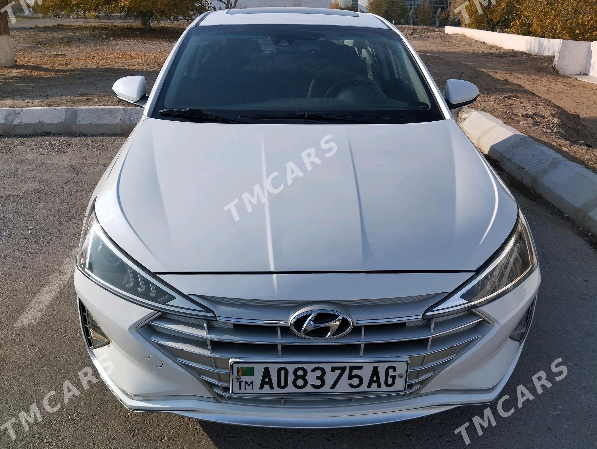 Hyundai Elantra 2018 - 260 000 TMT - Aşgabat - img 6