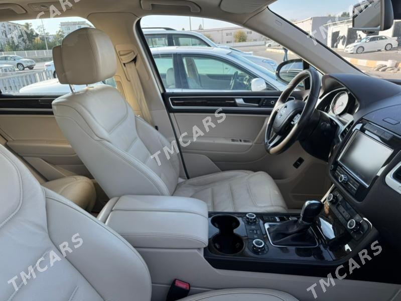 Volkswagen Touareg 2013 - 390 000 TMT - Ашхабад - img 3