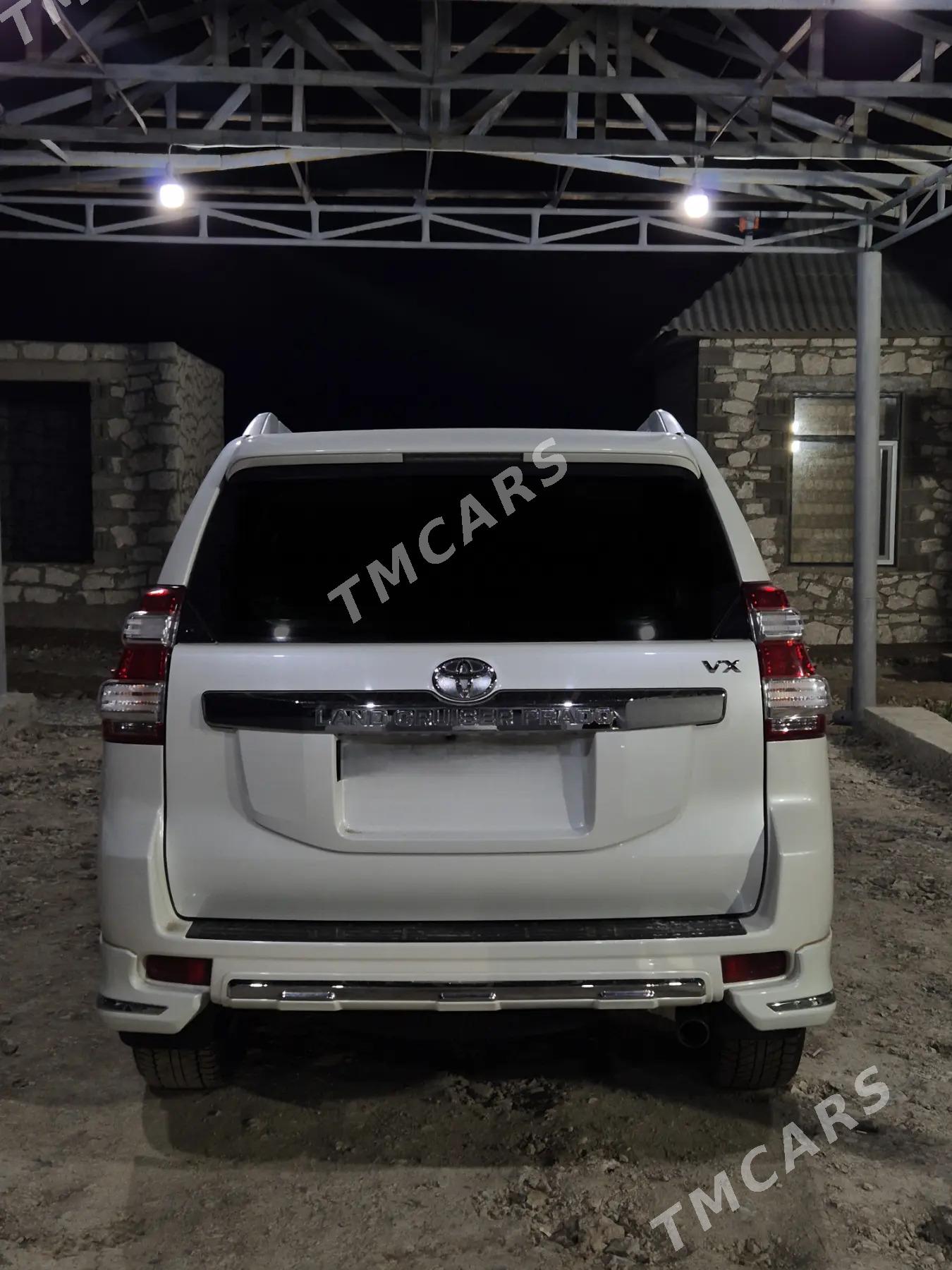 Toyota Land Cruiser Prado 2016 - 670 000 TMT - Türkmenbaşy - img 4