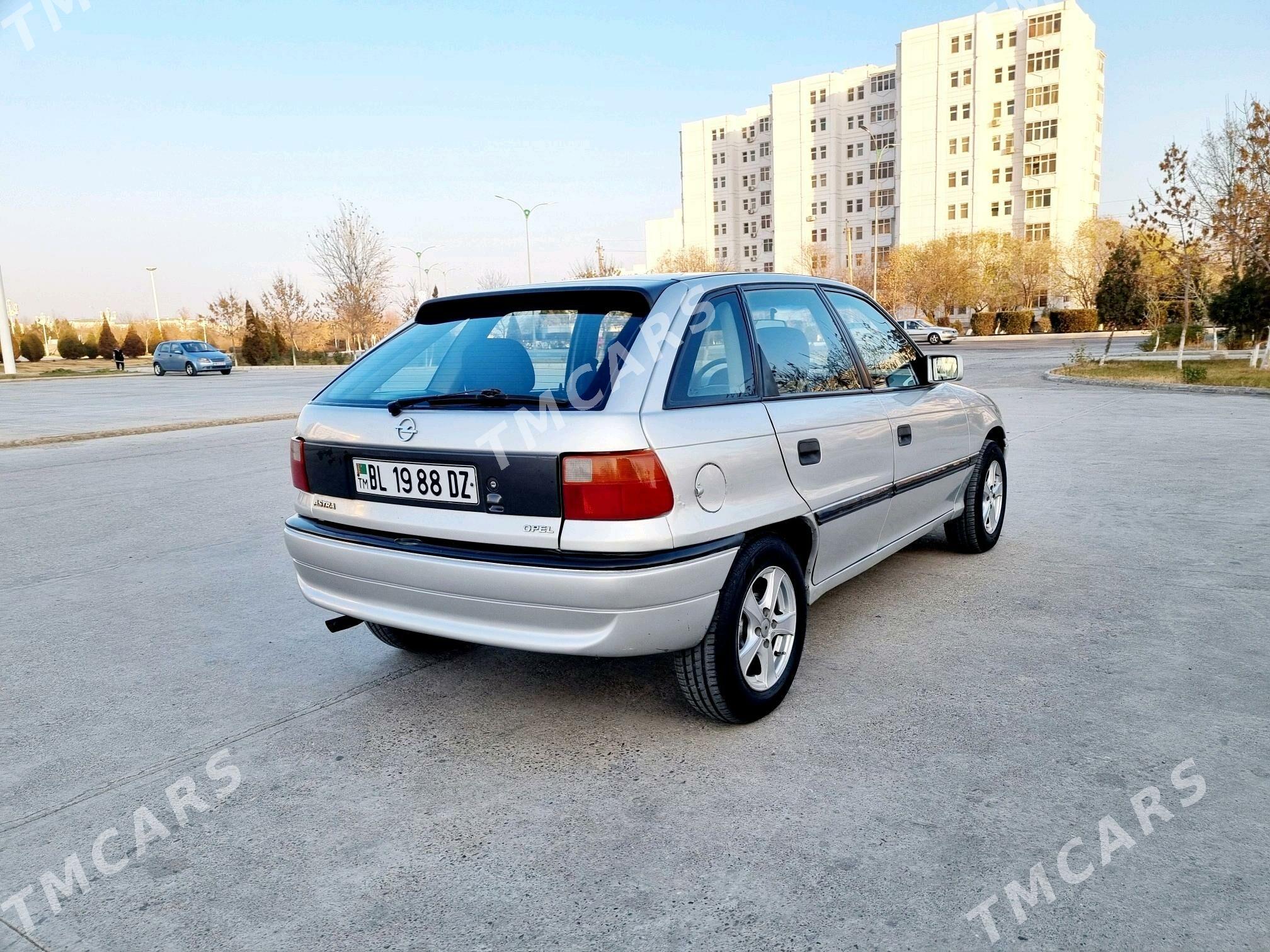 Opel Astra 1993 - 37 000 TMT - Дашогуз - img 2