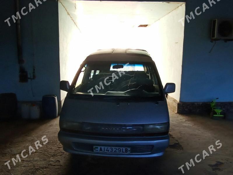 Toyota Town Ace 1990 - 15 000 TMT - Саят - img 3