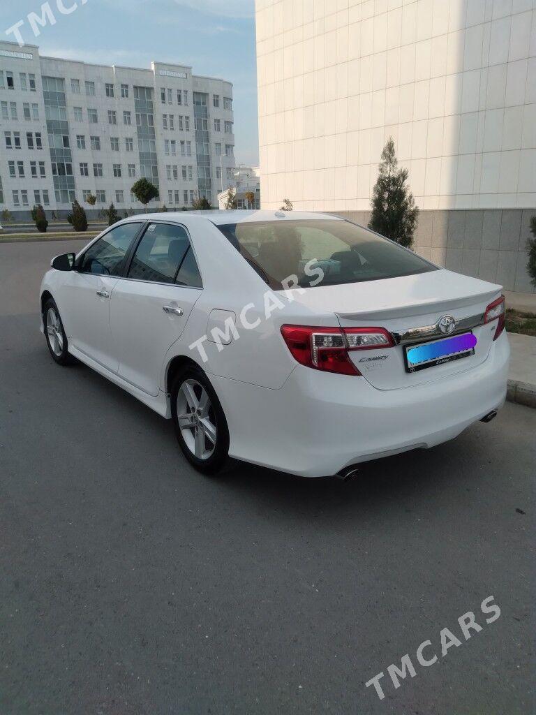 Toyota Camry 2014 - 215 000 TMT - Тязе заман - img 6