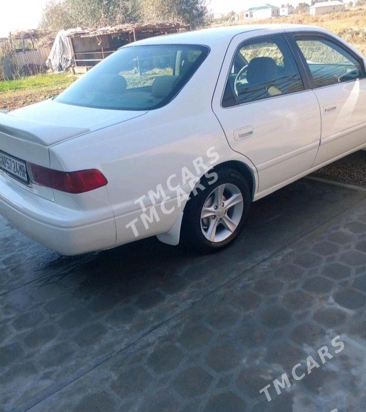 Toyota Camry 2000 - 116 000 TMT - Wekilbazar - img 3