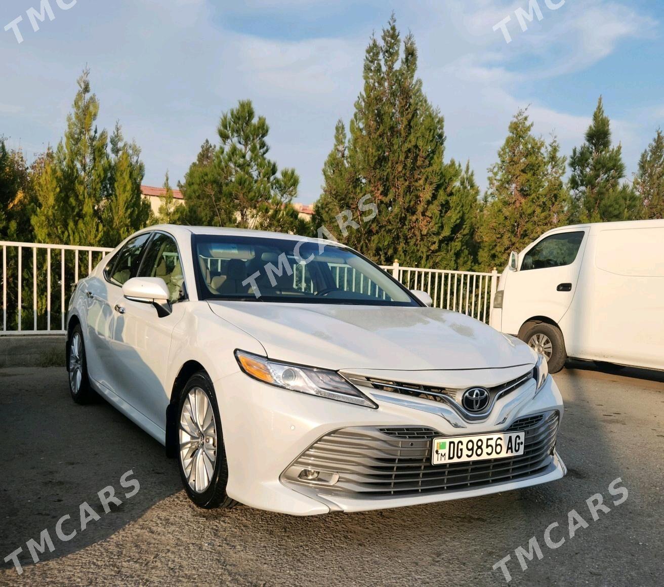 Toyota Camry 2018 - 345 000 TMT - Ашхабад - img 3