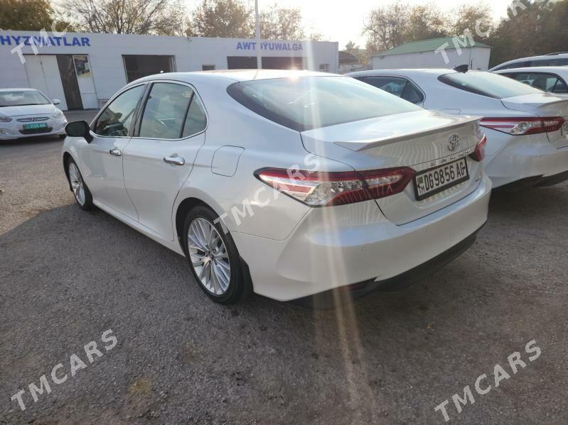 Toyota Camry 2018 - 345 000 TMT - Ашхабад - img 4