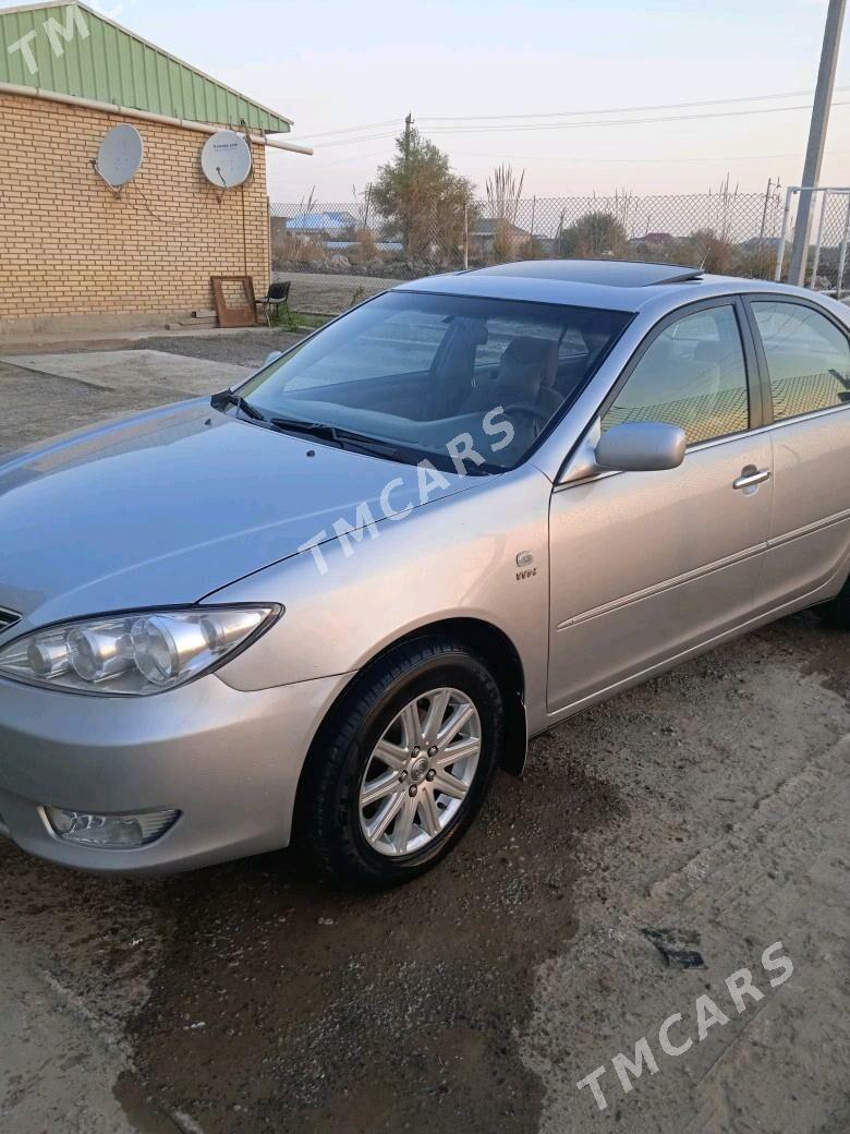 Toyota Camry 2003 - 130 000 TMT - Мургап - img 3