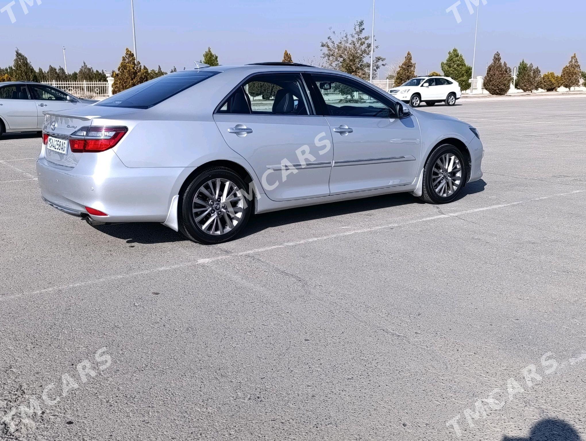 Toyota Camry 2018 - 420 000 TMT - Ашхабад - img 4