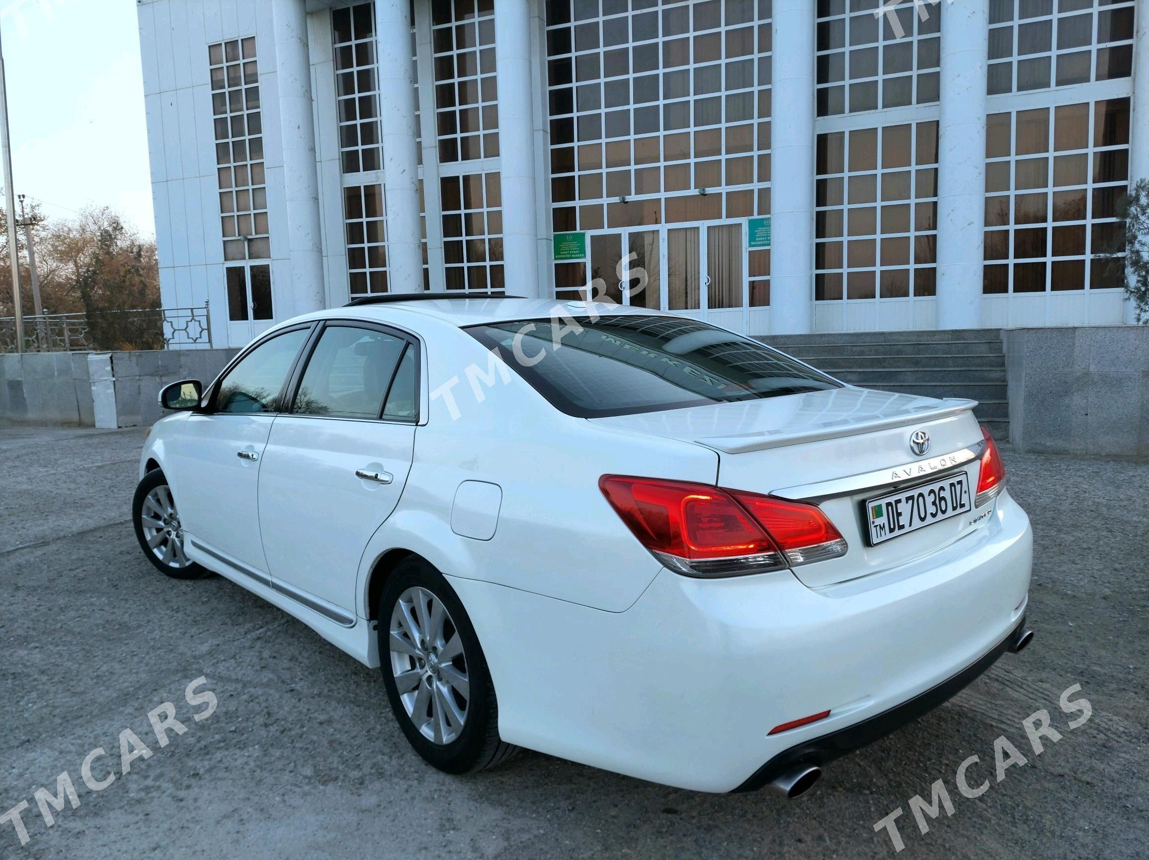 Toyota Avalon 2011 - 270 000 TMT - Daşoguz - img 4