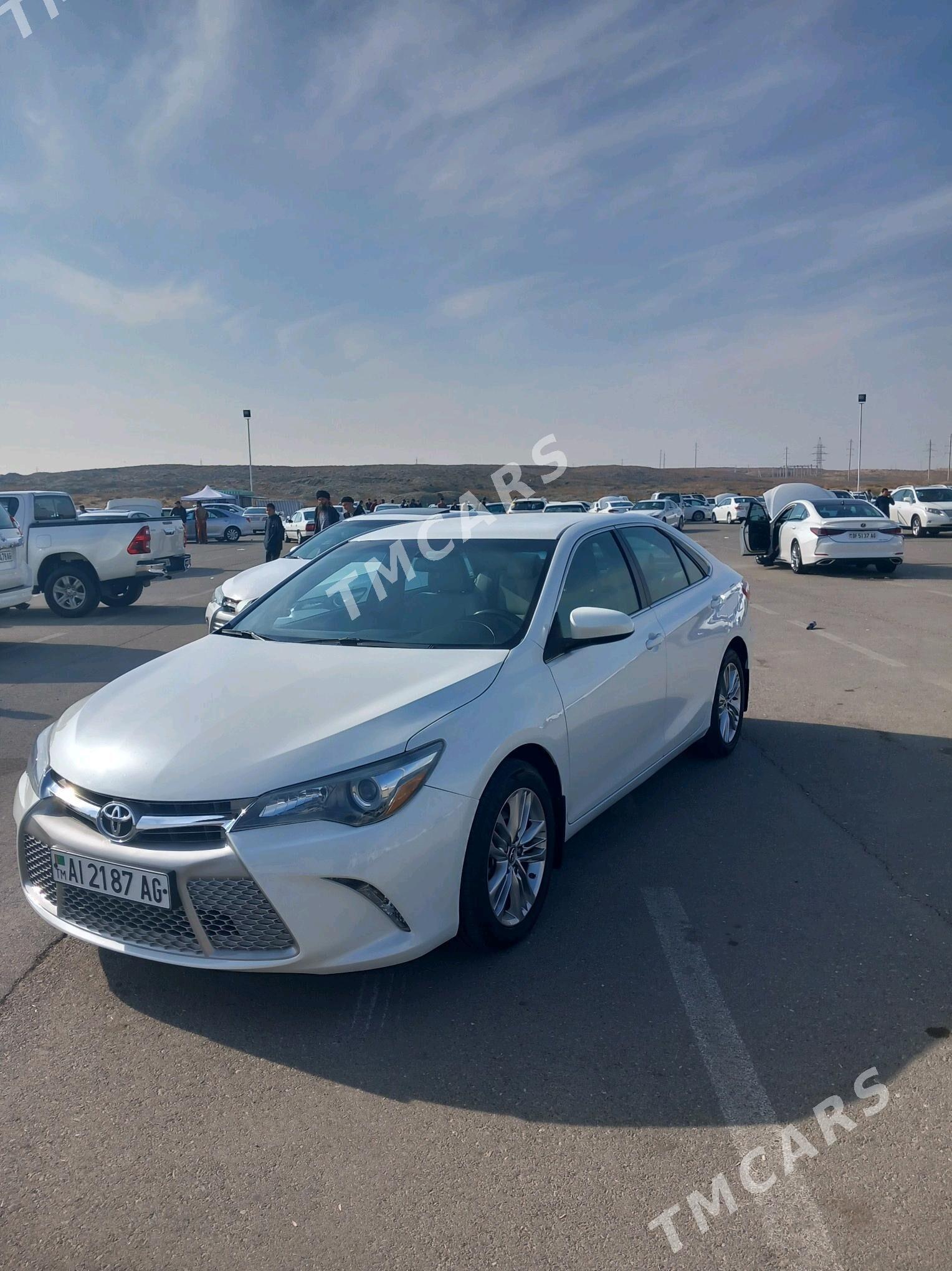 Toyota Camry 2017 - 280 000 TMT - Aşgabat - img 4