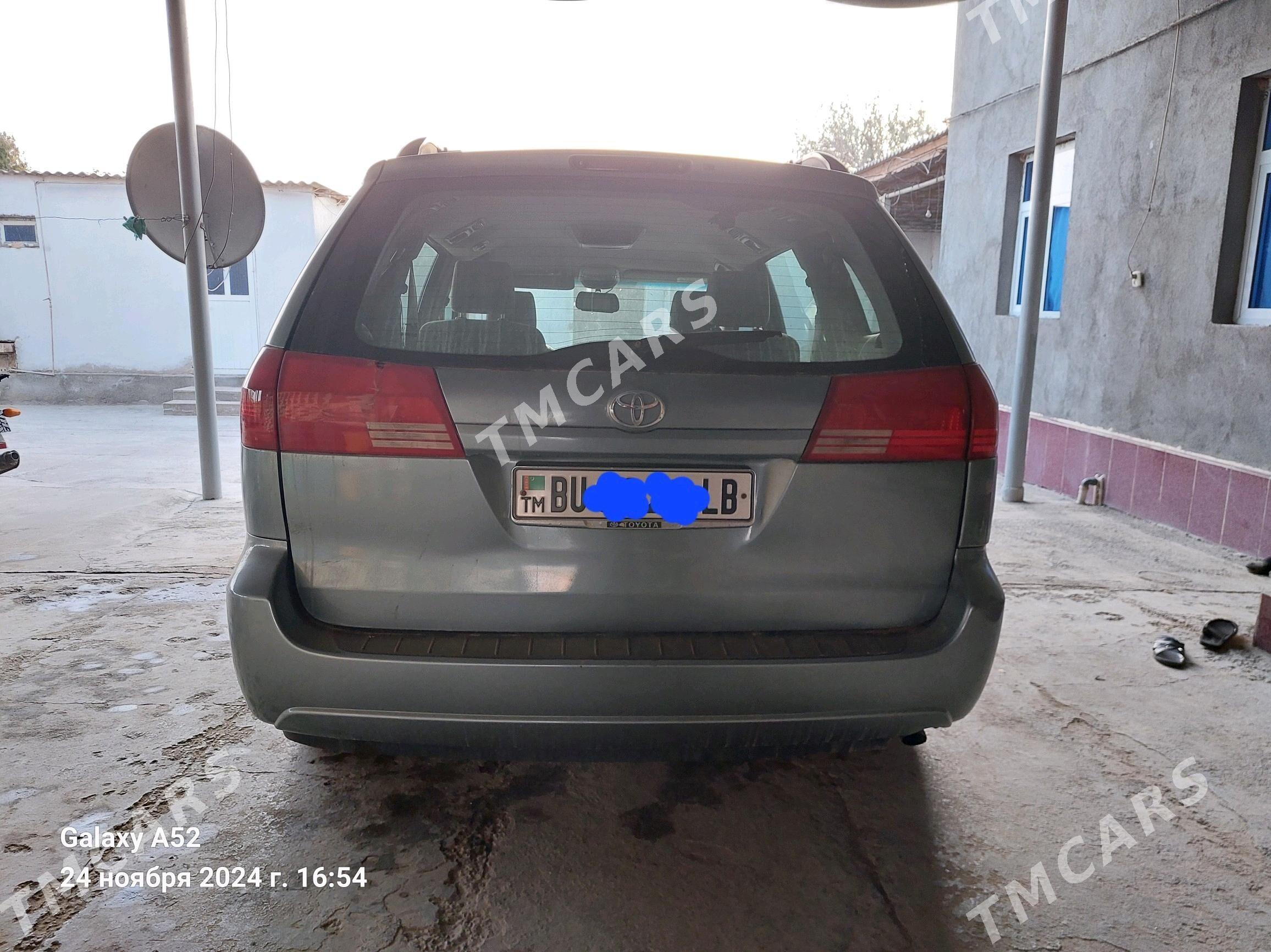 Toyota Sienna 2003 - 180 000 TMT - Койтендаг - img 3