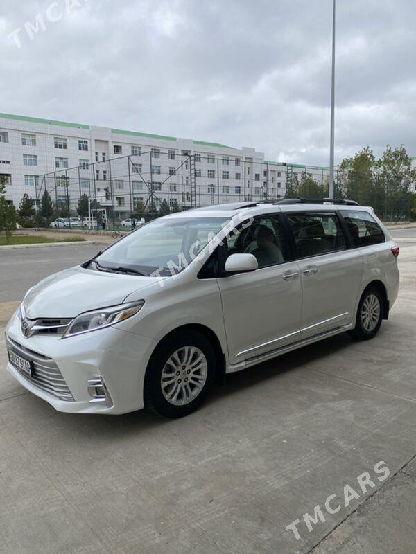 Toyota Sienna 2017 - 375 000 TMT - Ашхабад - img 5