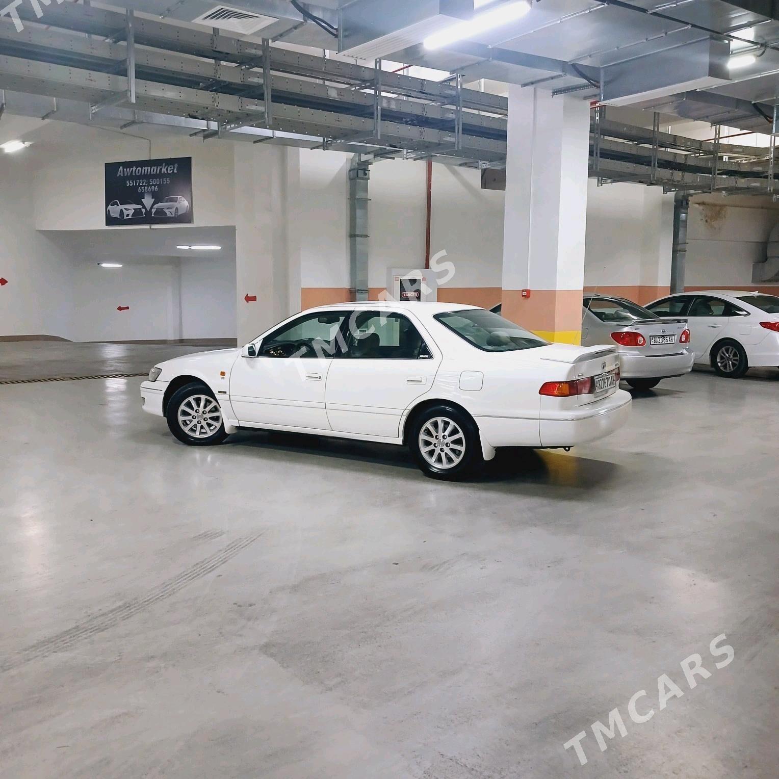 Toyota Camry 2000 - 122 000 TMT - Aşgabat - img 4