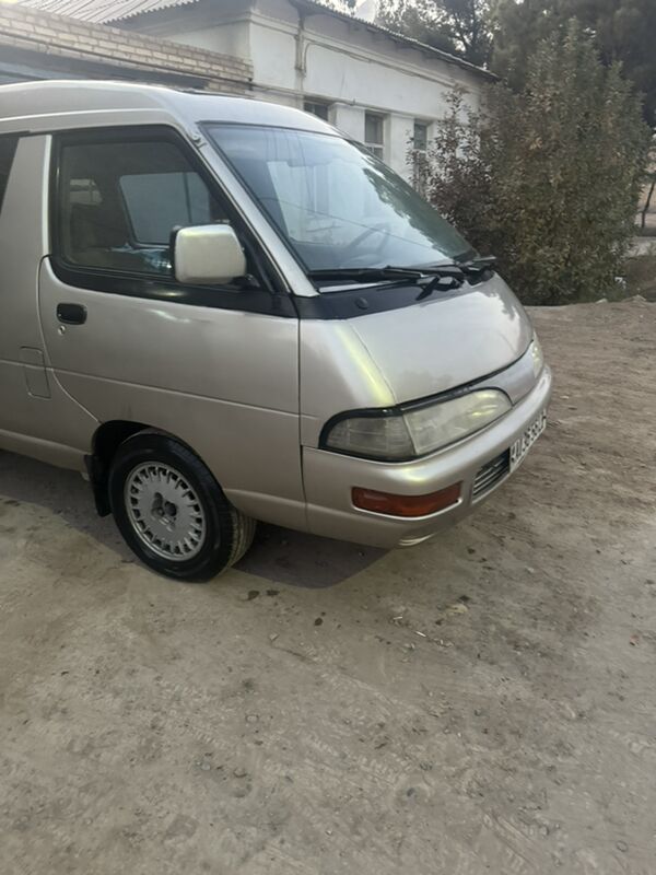 Toyota Town Ace 1993 - 25 000 TMT - Сакар - img 5