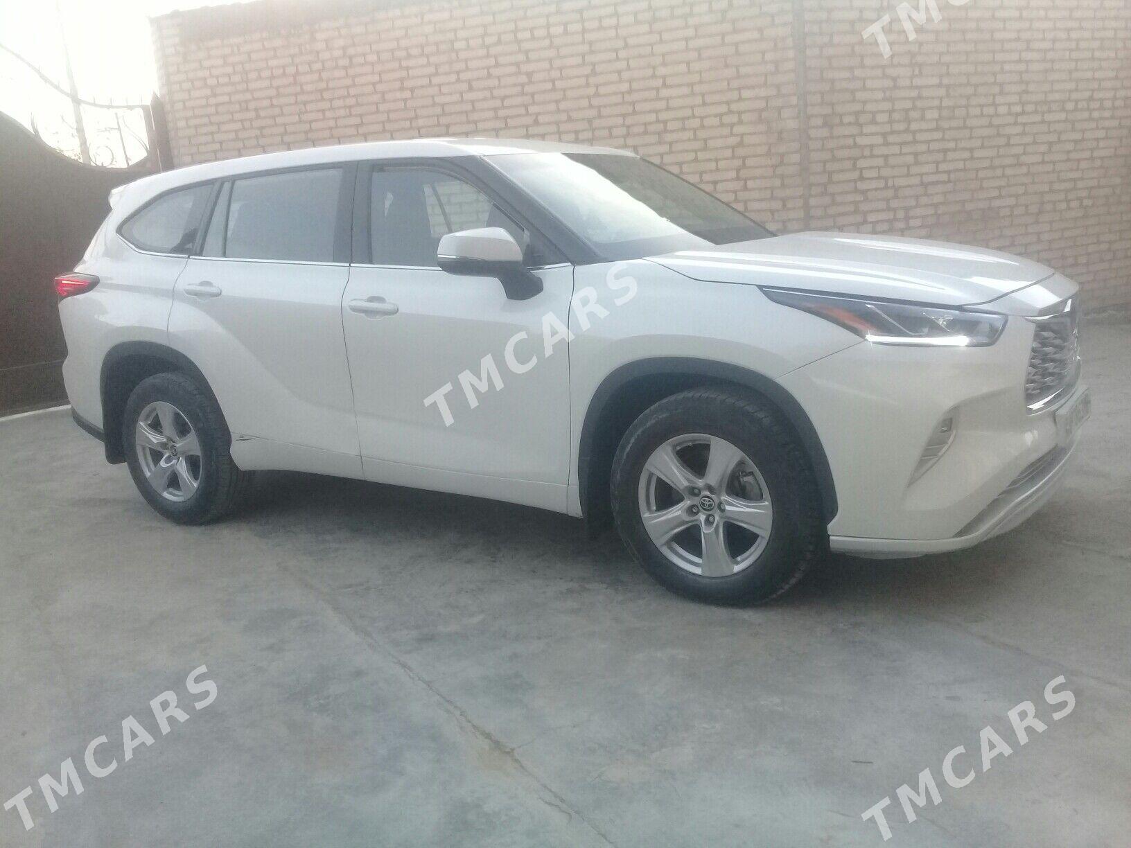 Toyota Highlander 2021 - 470 000 TMT - Мары - img 6