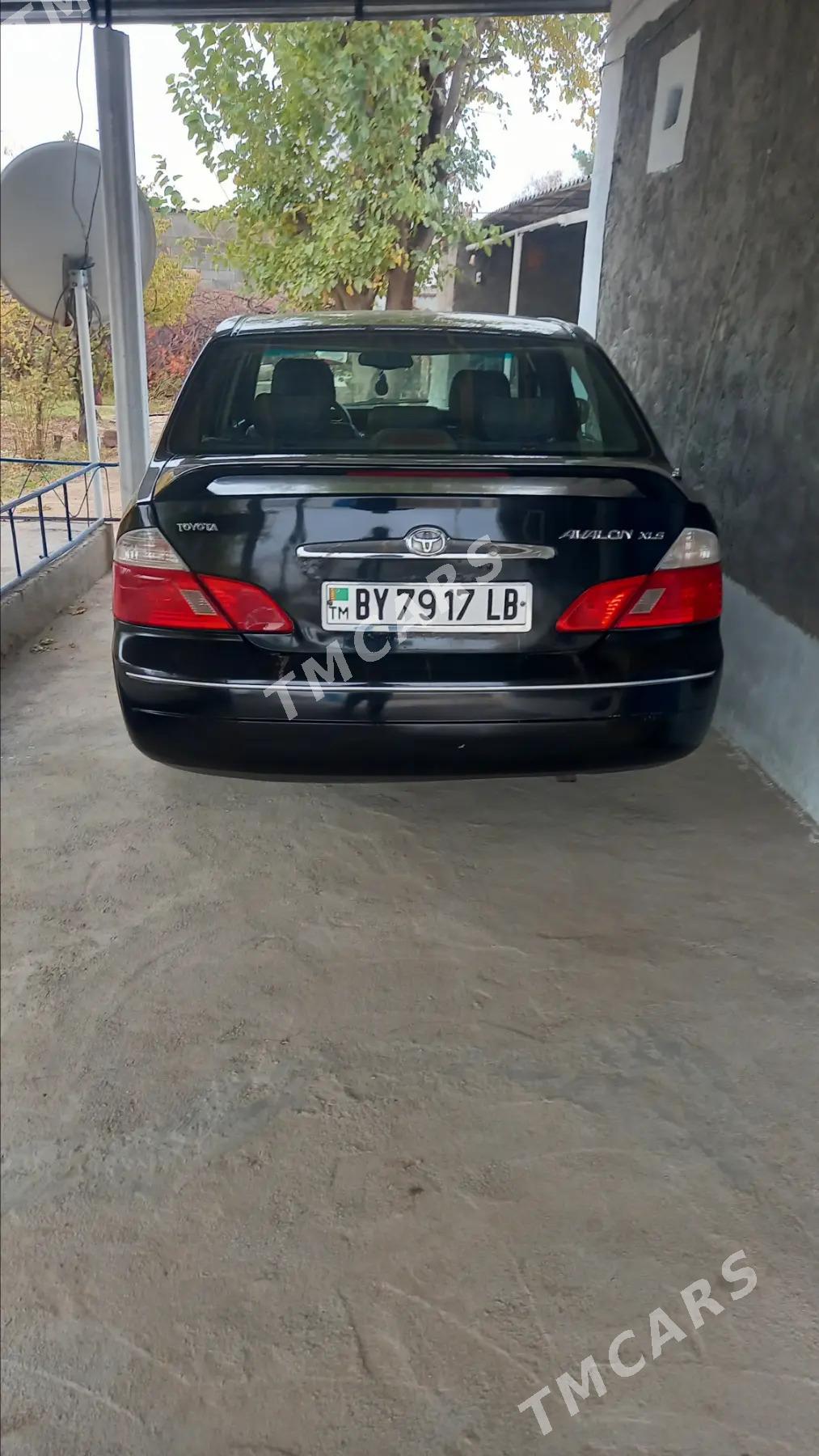 Toyota Avalon 2003 - 170 000 TMT - Магданлы - img 5