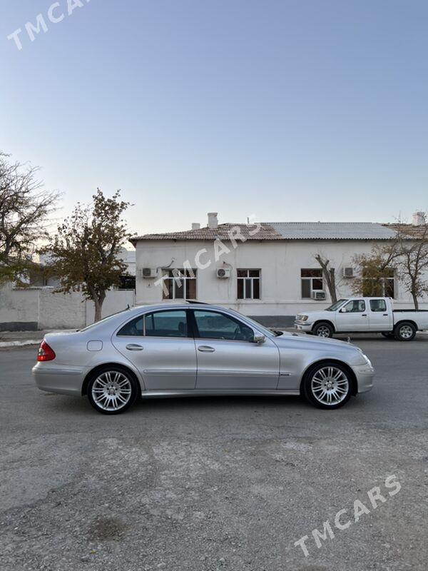 Mercedes-Benz E320 2004 - 145 000 TMT - Balkanabat - img 8