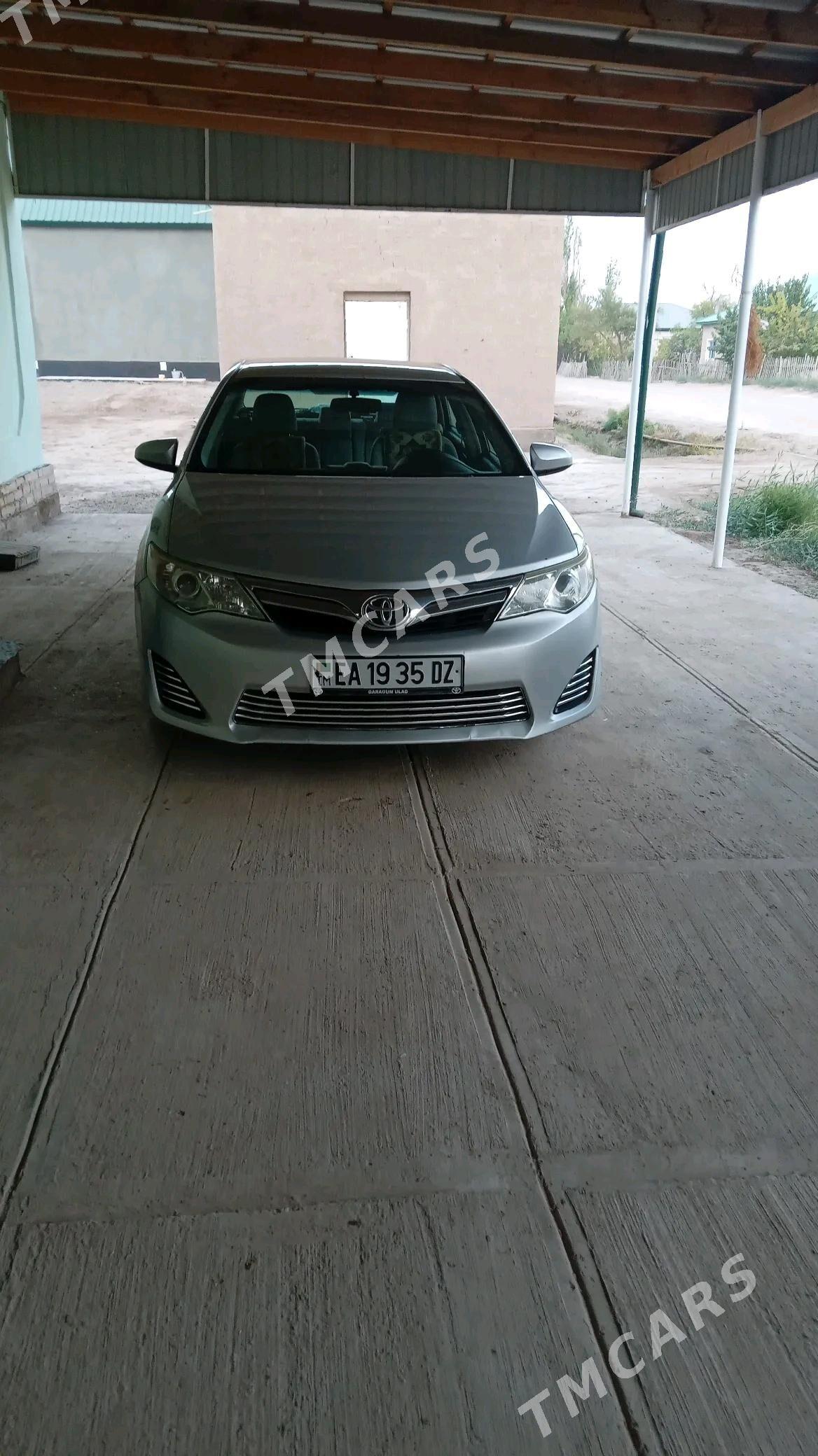 Toyota Camry 2014 - 250 000 TMT - Türkmenbaşy etr. - img 2