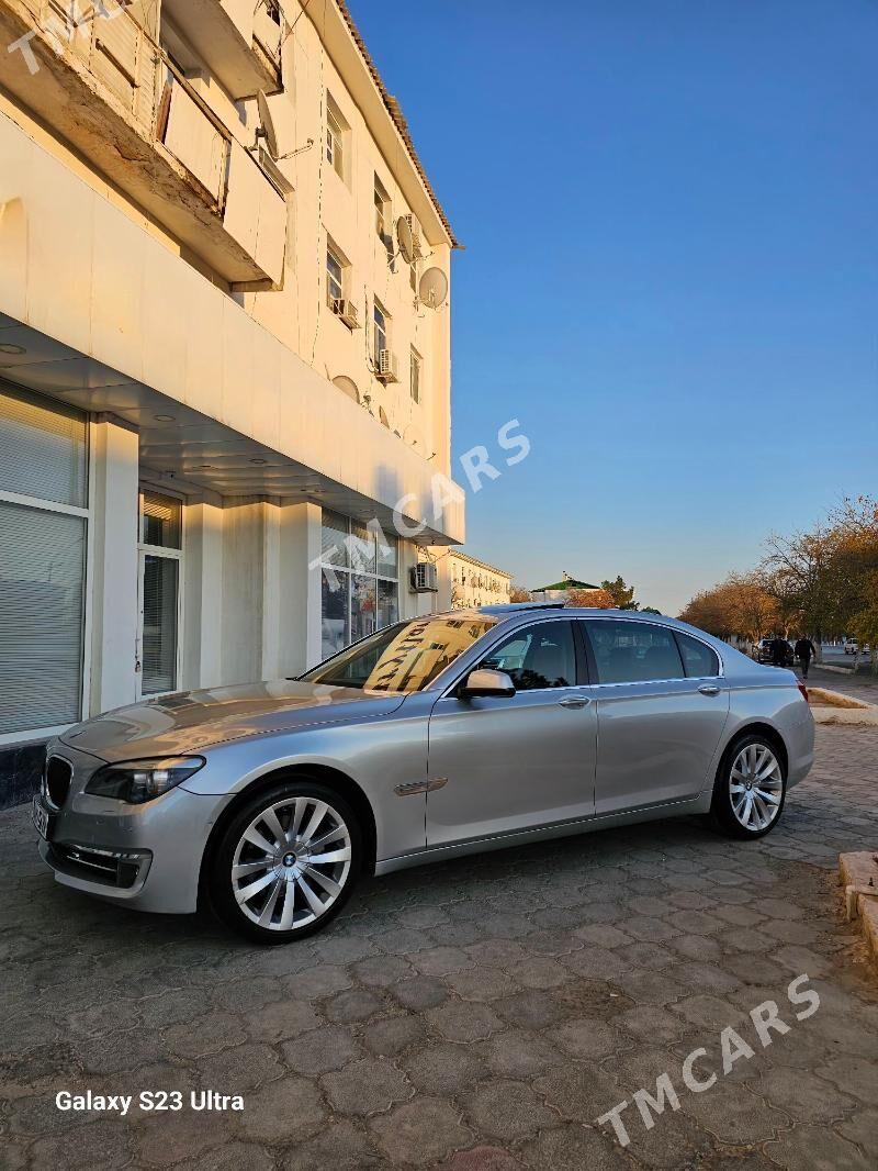 BMW 7 Series 2011 - 390 000 TMT - Балканабат - img 6