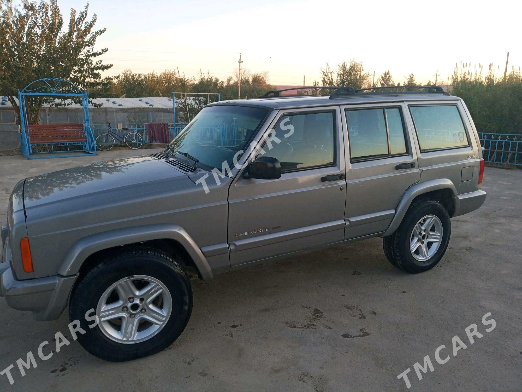 Jeep Cherokee 2001 - 36 000 TMT - Бабадайхан - img 2