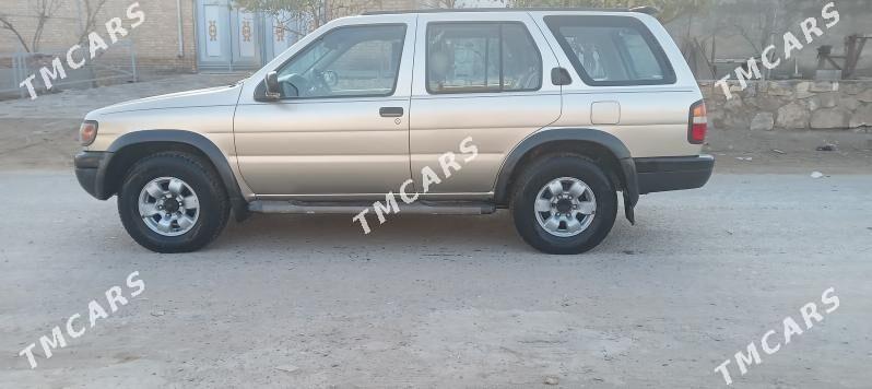 Nissan Pathfinder 1997 - 95 000 TMT - Керки - img 3