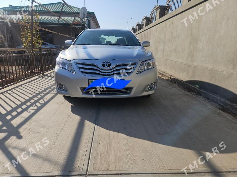 Toyota Camry 2010 - 190 000 TMT - Дашогуз - img 2