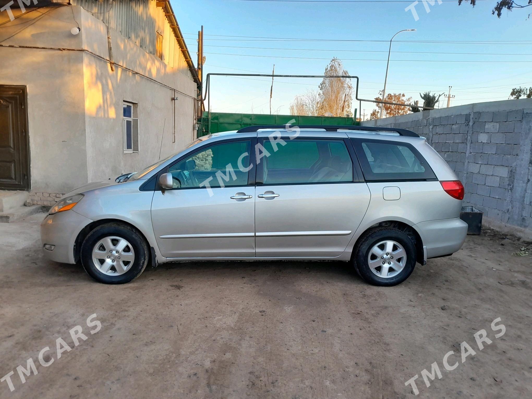 Toyota Sienna 2008 - 230 000 TMT - Akdepe - img 5