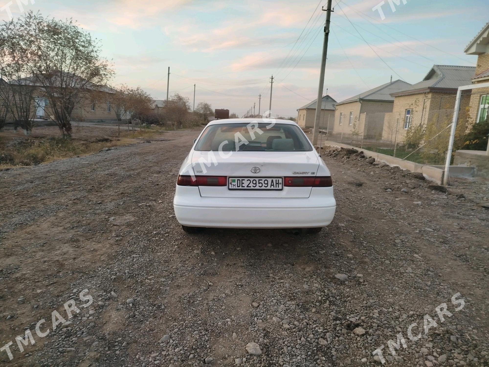 Toyota Camry 1999 - 89 000 TMT - Теджен - img 8