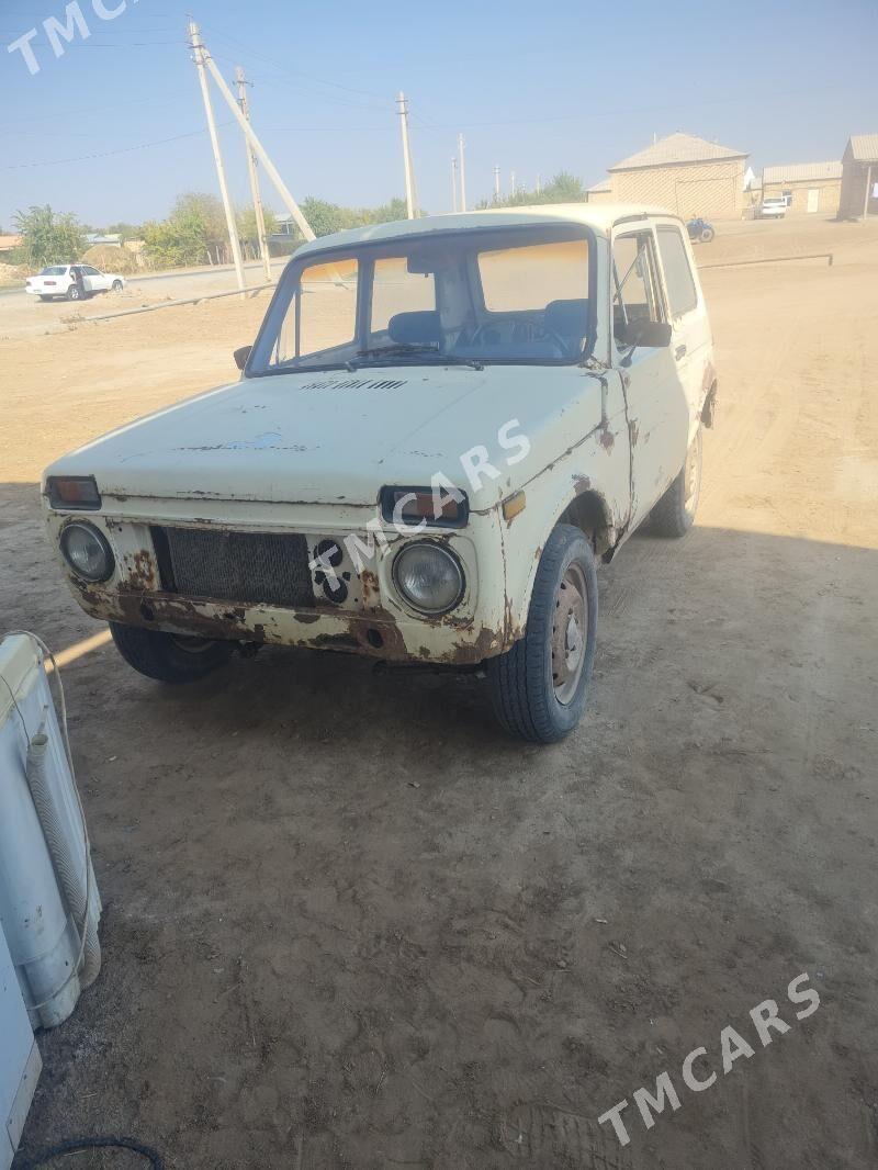 Lada Niva 1982 - 10 000 TMT - Теджен - img 2